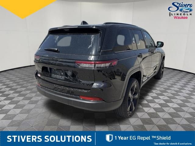 Used 2024 Jeep Grand Cherokee Limited w/ Luxury Tech Group II AWD/4WD image 5