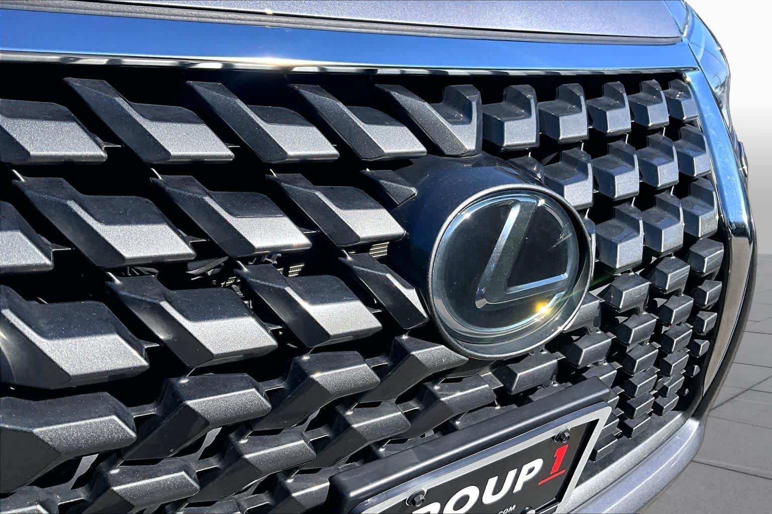 Used 2023 Lexus GX 460 Premium w/ Premium Package AWD/4WD image 29