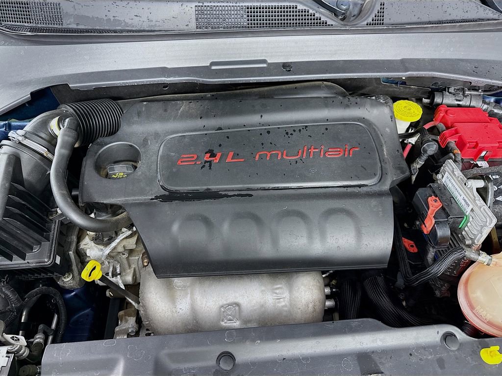 Used 2021 Jeep Compass Latitude AWD/4WD image 30