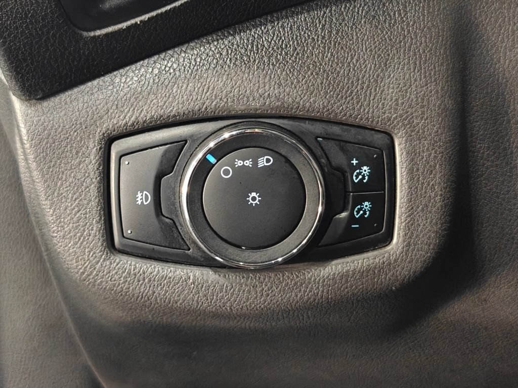 Used 2016 Ford Transit Connect XLT FWD image 10