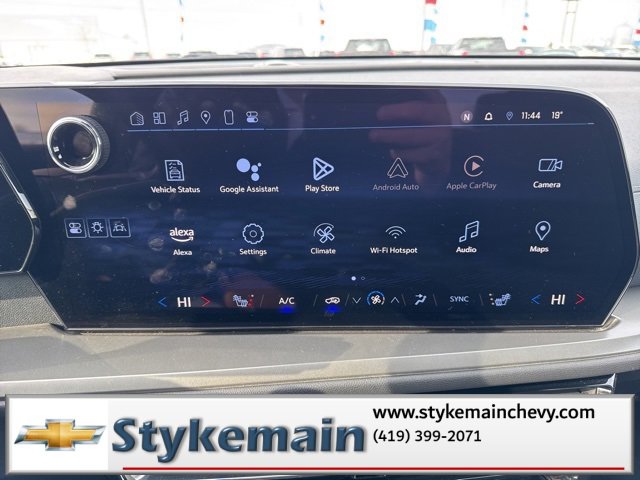 Used 2024 Chevrolet Traverse LT image 44