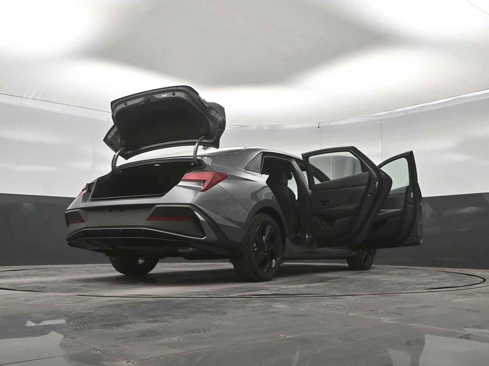 New 2026 Hyundai Elantra SEL Sport FWD image 46