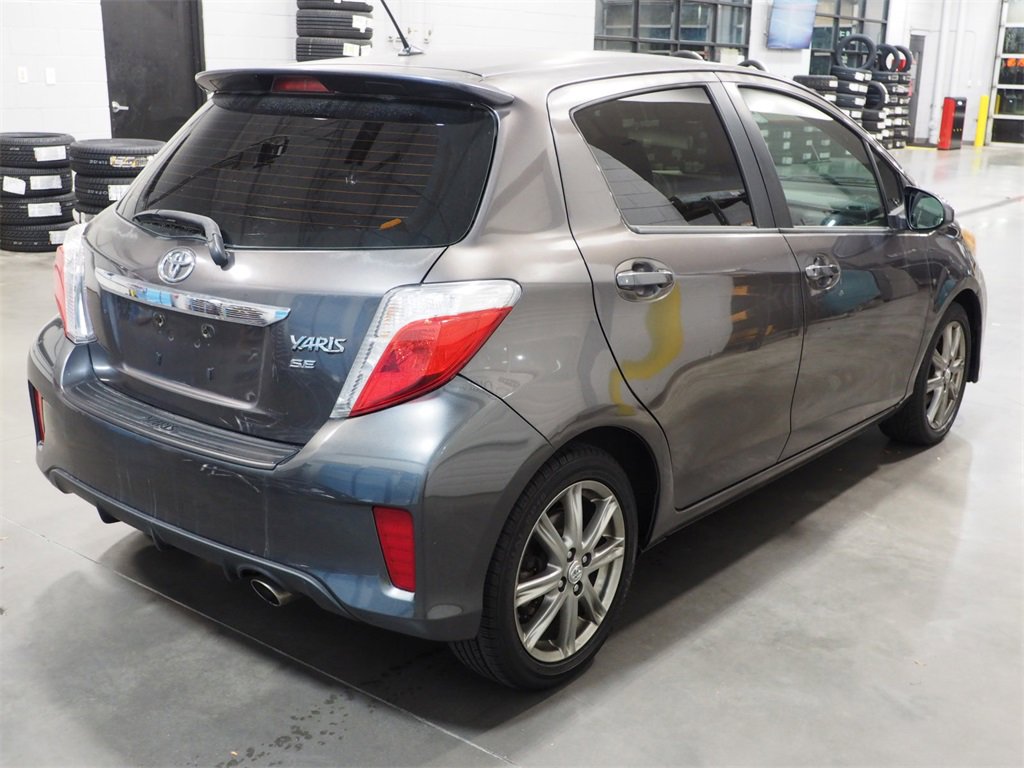 Used 2012 Toyota Yaris SE image 4