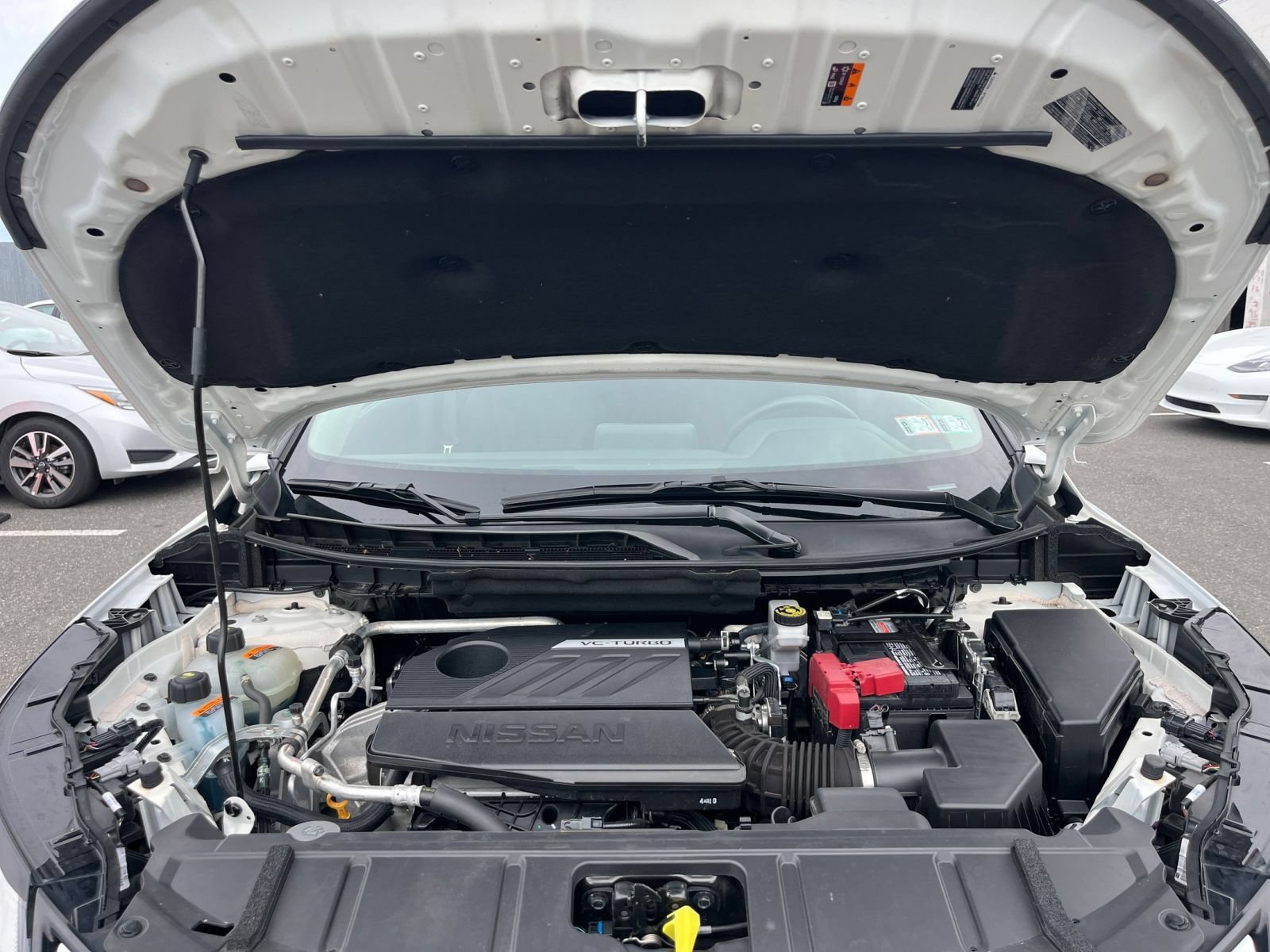Used 2025 Nissan Rogue SV FWD image 34