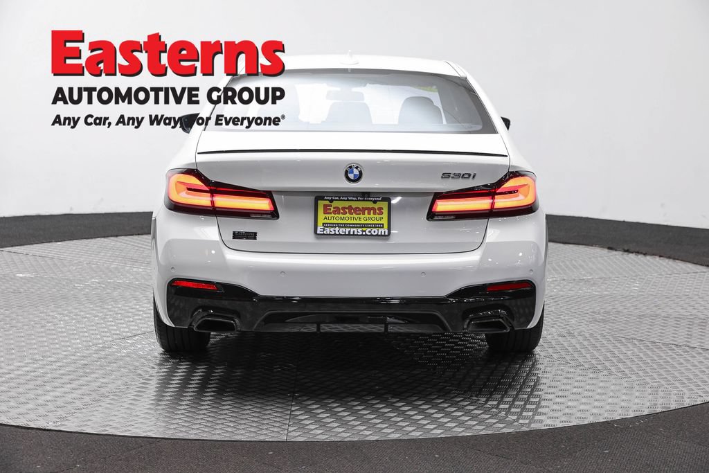 Used 2023 BMW 530i w/ M Sport Package RWD image 6