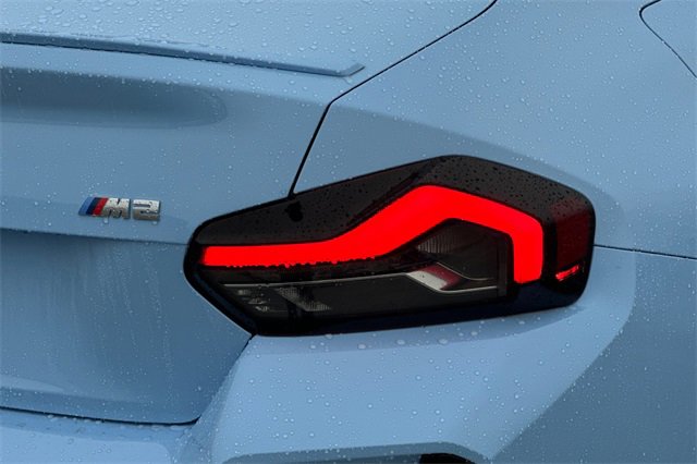 Used 2023 BMW M2 image 35