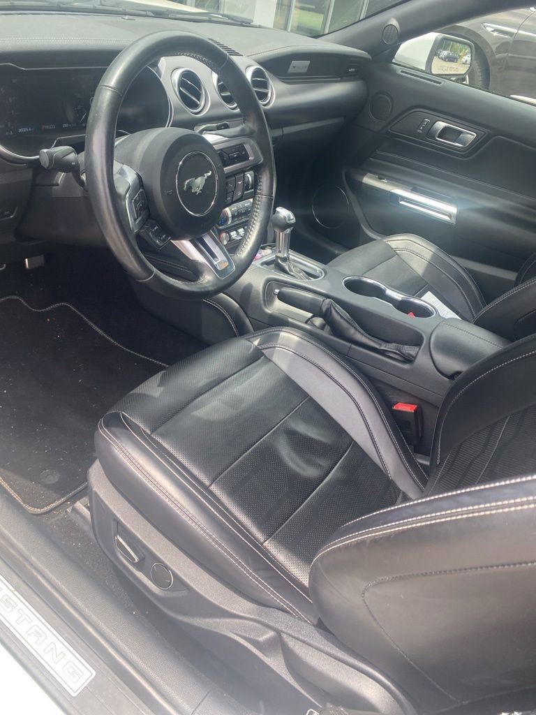 Used 2019 Ford Mustang Premium w/ Equipment Group 201A RWD image 8