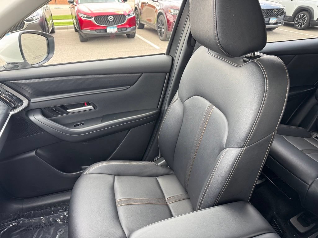Certified 2024 MAZDA CX-90 3.3 Turbo w/ Select Package AWD/4WD image 17