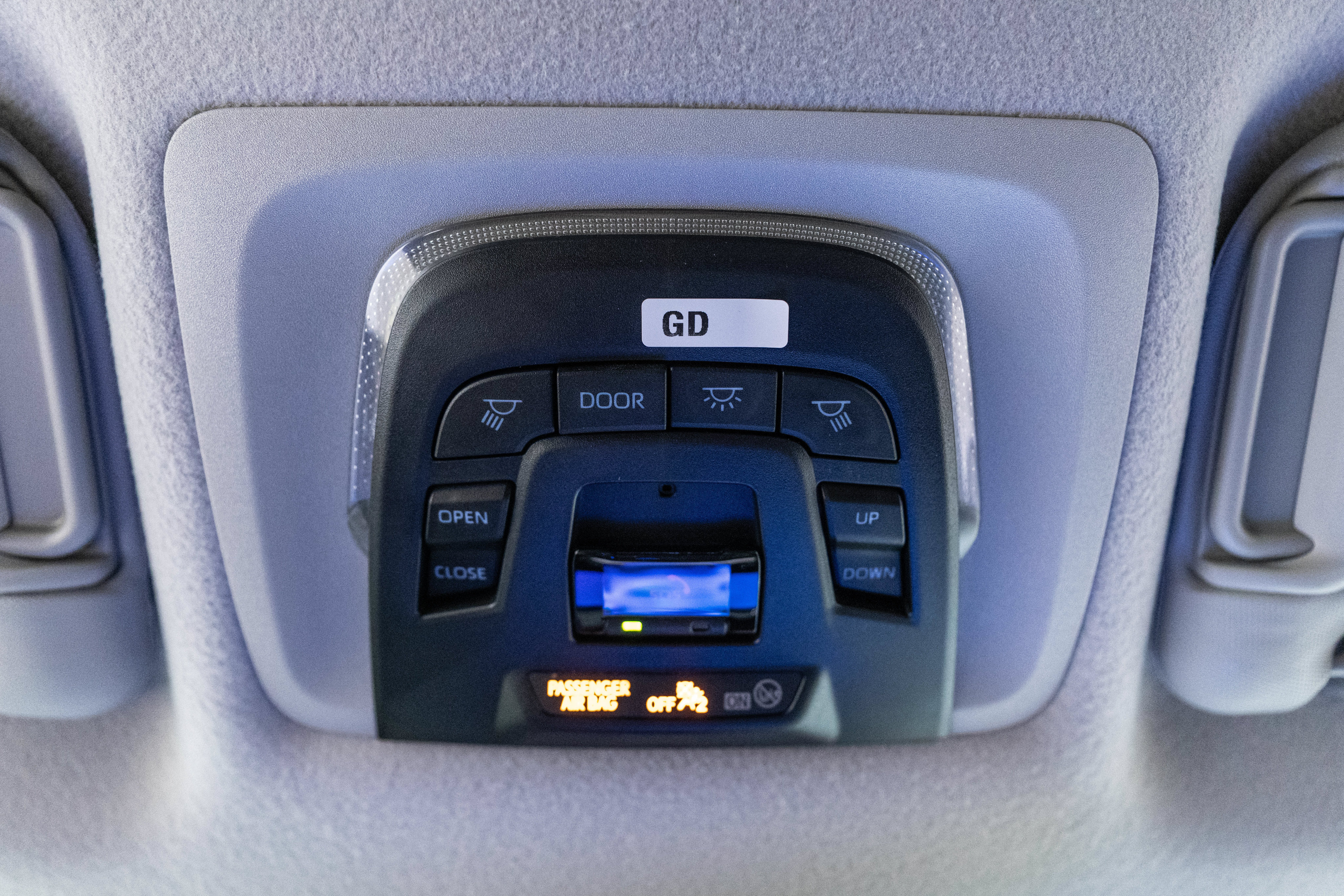 Certified 2026 Toyota Corolla Cross XLE w/ Convenience Package FWD image 27
