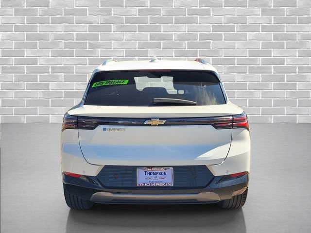 Certified 2024 Chevrolet Equinox EV LT FWD image 7
