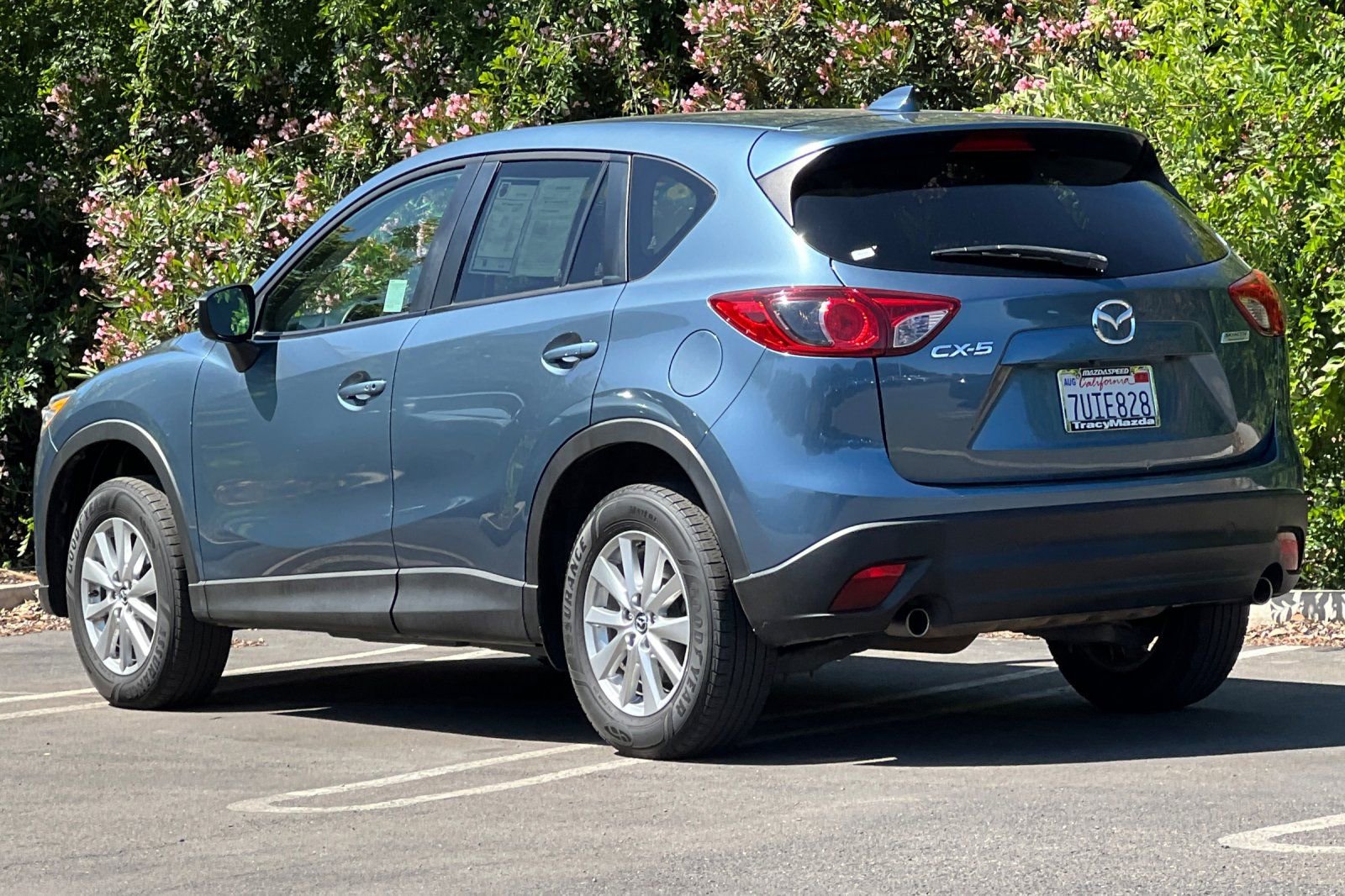 Used 2016 MAZDA CX-5 Touring w/ Bose/Moonroof Package FWD image 6