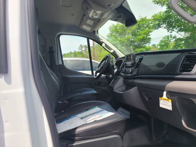 New 2025 Ford Transit 250 Low Roof RWD image 4