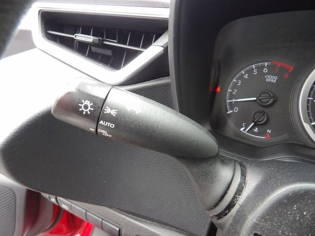Used 2020 Toyota Corolla LE FWD image 33