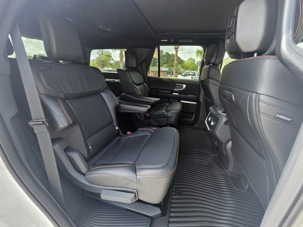 New 2026 Ford Expedition Tremor image 30
