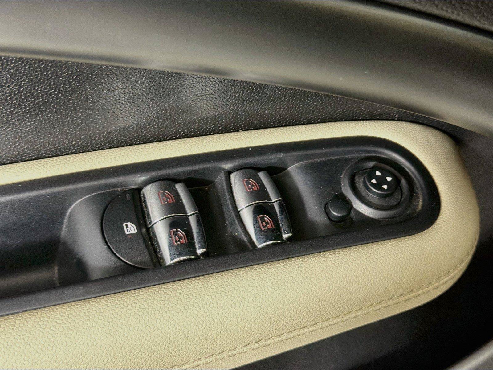 Used 2016 MINI Cooper Countryman S FWD image 15
