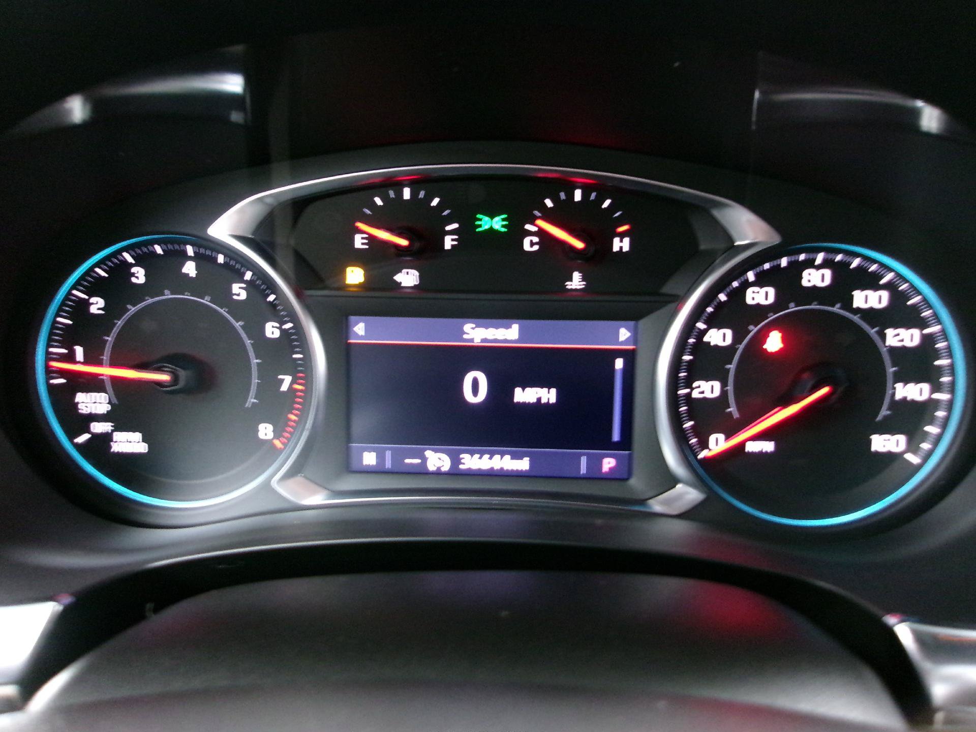 Used 2023 Chevrolet Traverse LT FWD image 7