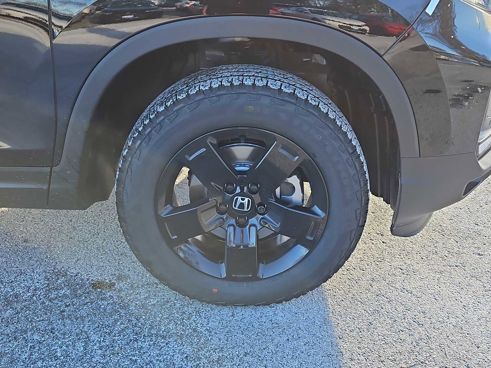 New 2026 Honda Ridgeline Black Edition image 4