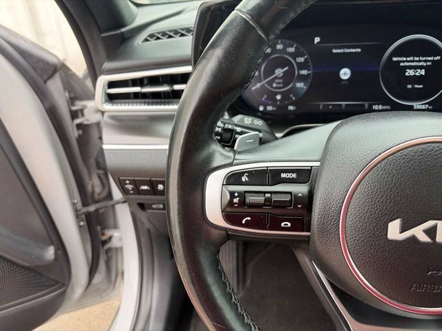 Used 2023 Kia K5 GT FWD image 17