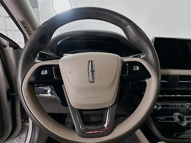 Used 2020 Lincoln Corsair Reserve w/ Equipment Group 201A image 11