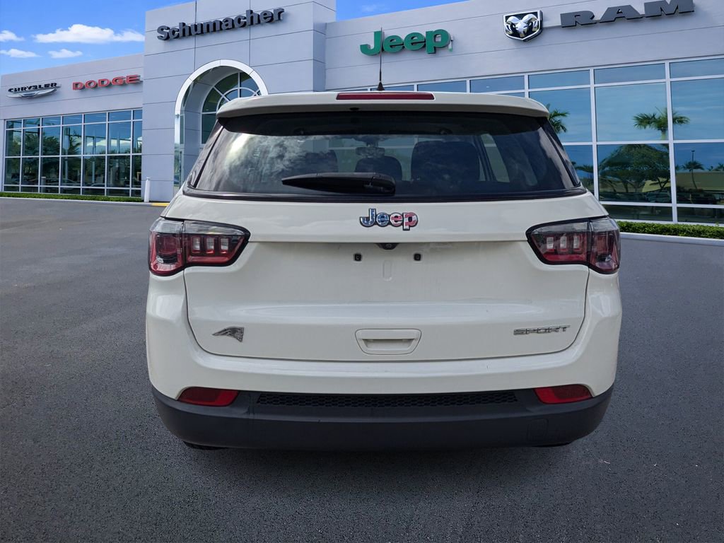 Used 2018 Jeep Compass Sport image 6