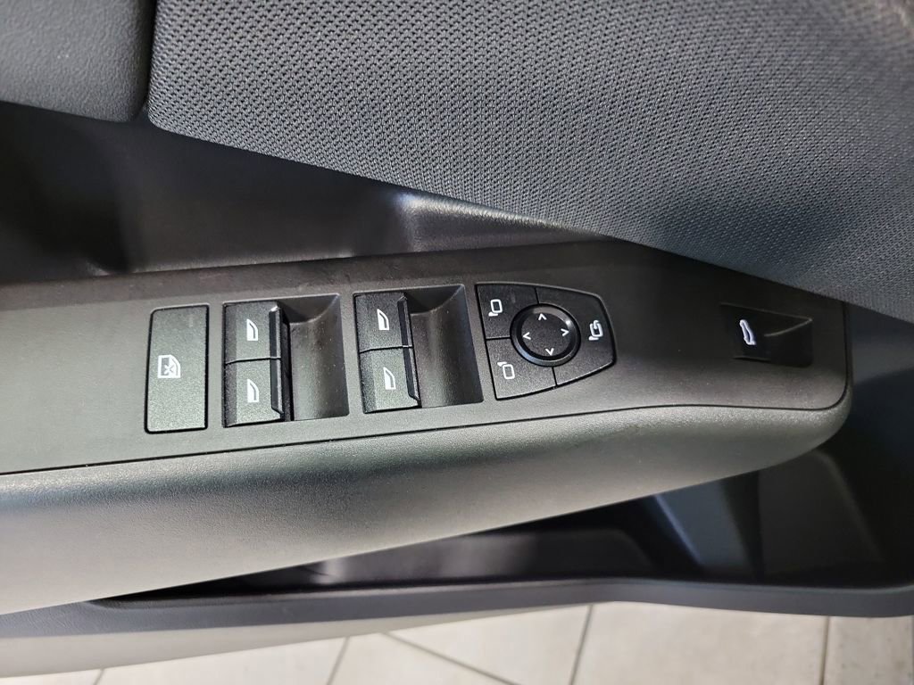 Used 2025 BMW X3 xDrive30i w/ Premium Package image 44