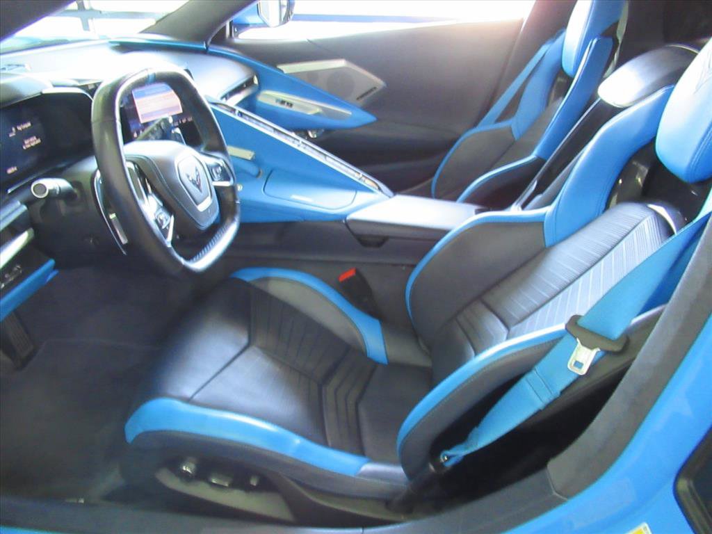 Used 2022 Chevrolet Corvette Stingray Premium Cpe w/ Z51 Performance Package image 13