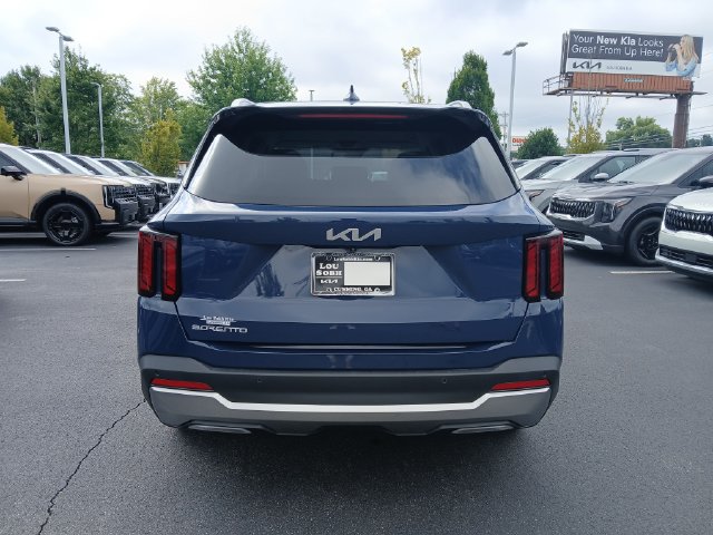 Certified 2024 Kia Sorento S FWD image 6
