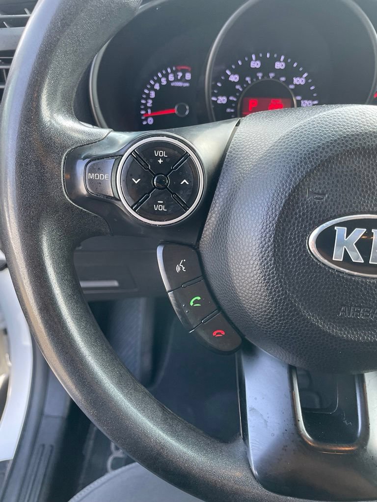Used 2014 Kia Soul FWD image 14