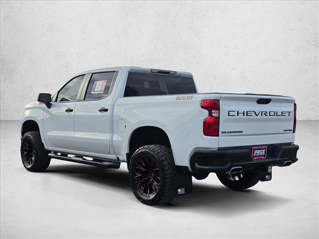 Used 2024 Chevrolet Silverado 1500 Custom Trail Boss w/ LPO, Dark Essentials Package AWD/4WD image 3