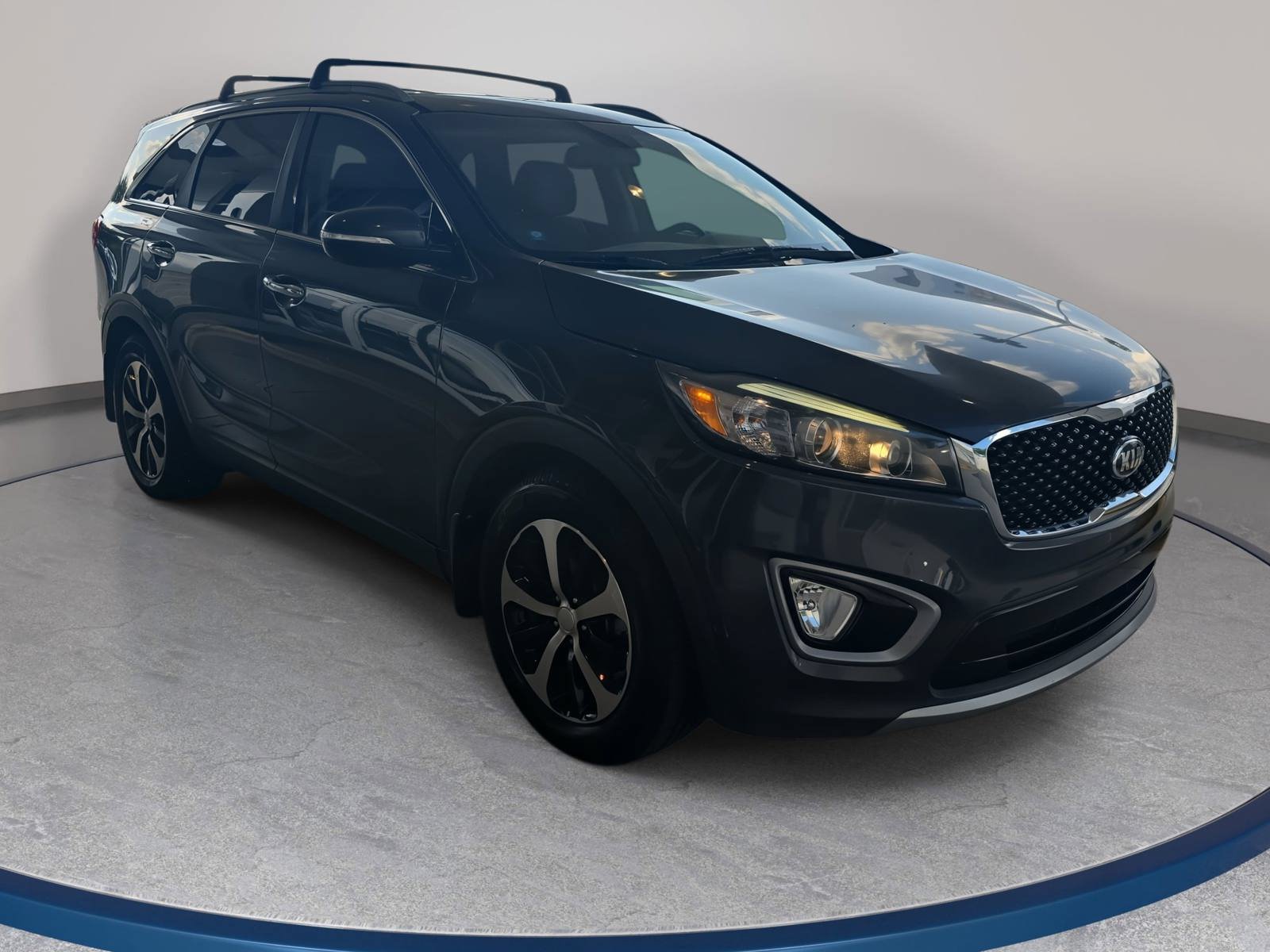Used 2016 Kia Sorento EX w/ EX Premium Package FWD image 3