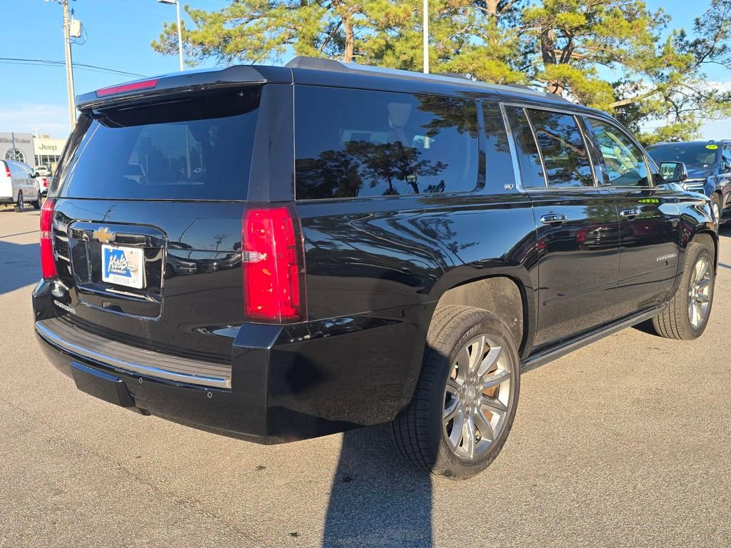 Used 2015 Chevrolet Suburban LTZ image 5
