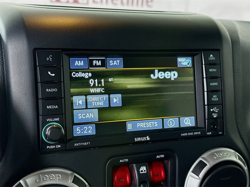 Used 2018 Jeep Wrangler Unlimited Sahara w/ Max Tow Package image 5