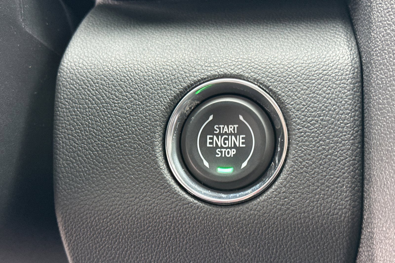 New 2025 GMC Acadia Elevation image 23