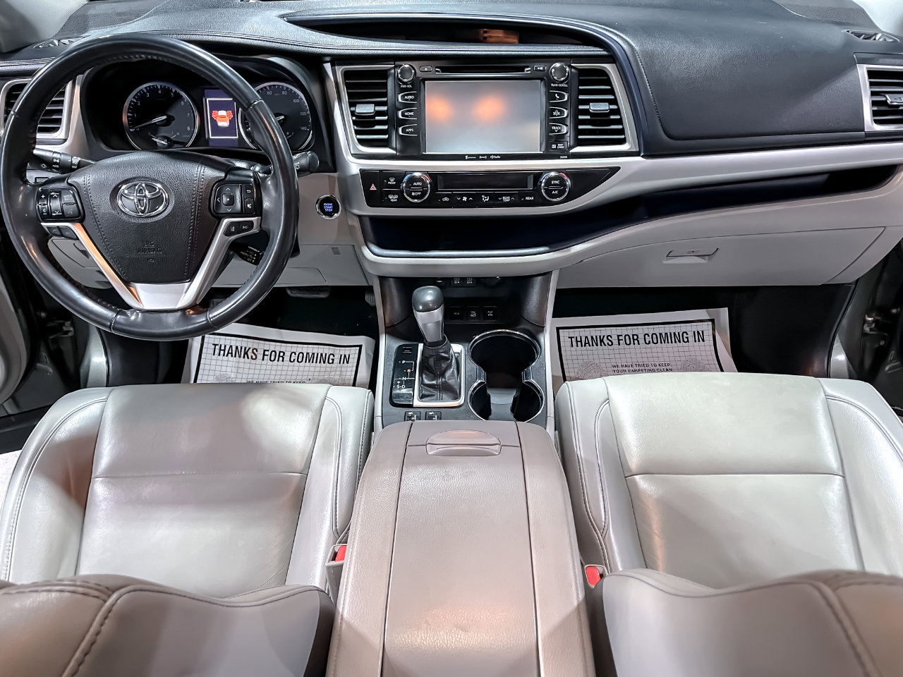 Used 2019 Toyota Highlander XLE image 34