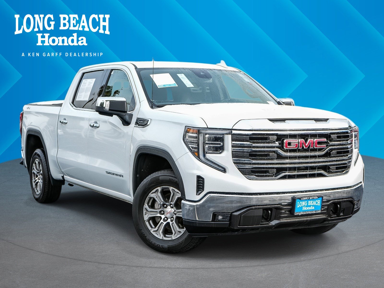 Used 2024 GMC Sierra 1500 SLT image 1