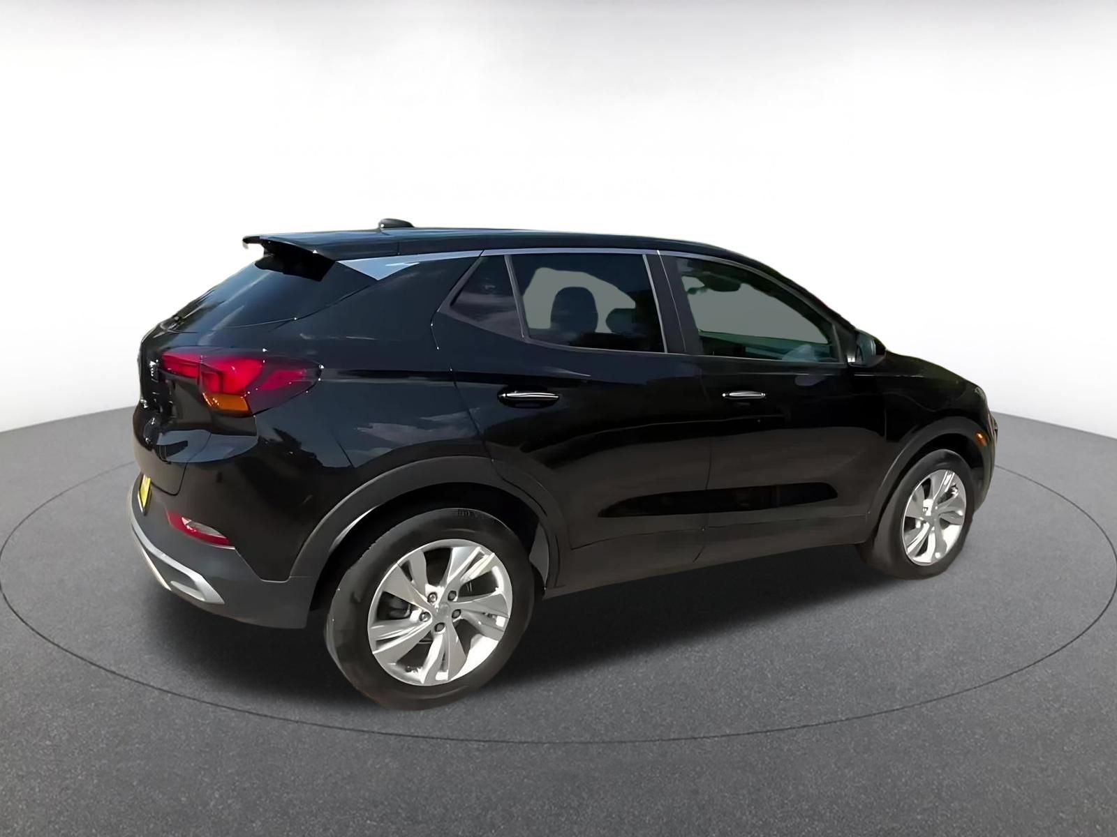 Used 2025 Buick Encore GX Preferred AWD/4WD image 13