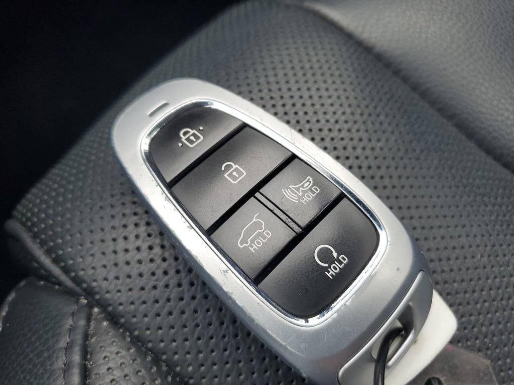 Used 2024 Hyundai Palisade Limited AWD/4WD image 35