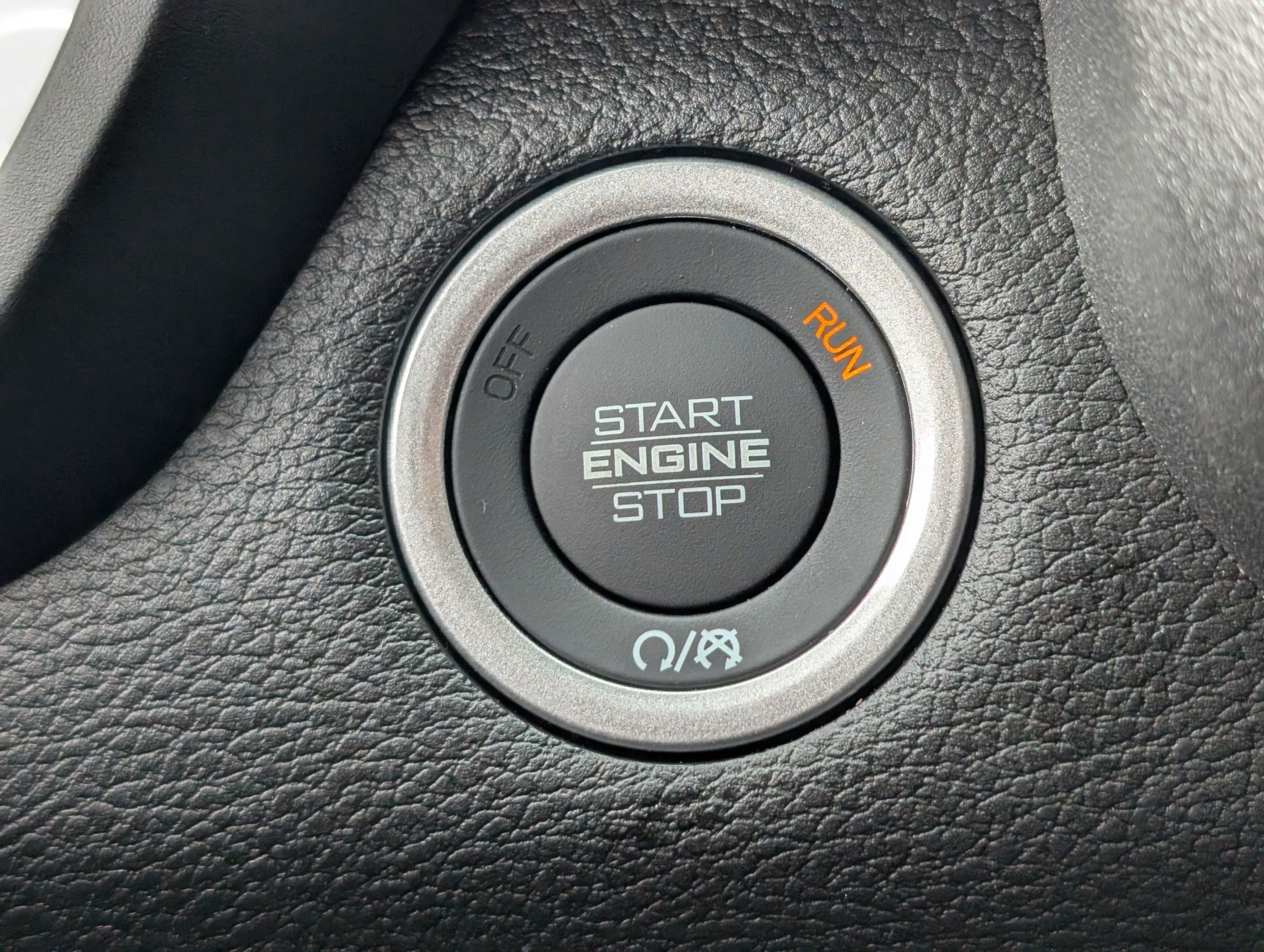 New 2025 RAM 1500 Tradesman w/ Night Edition AWD/4WD image 21