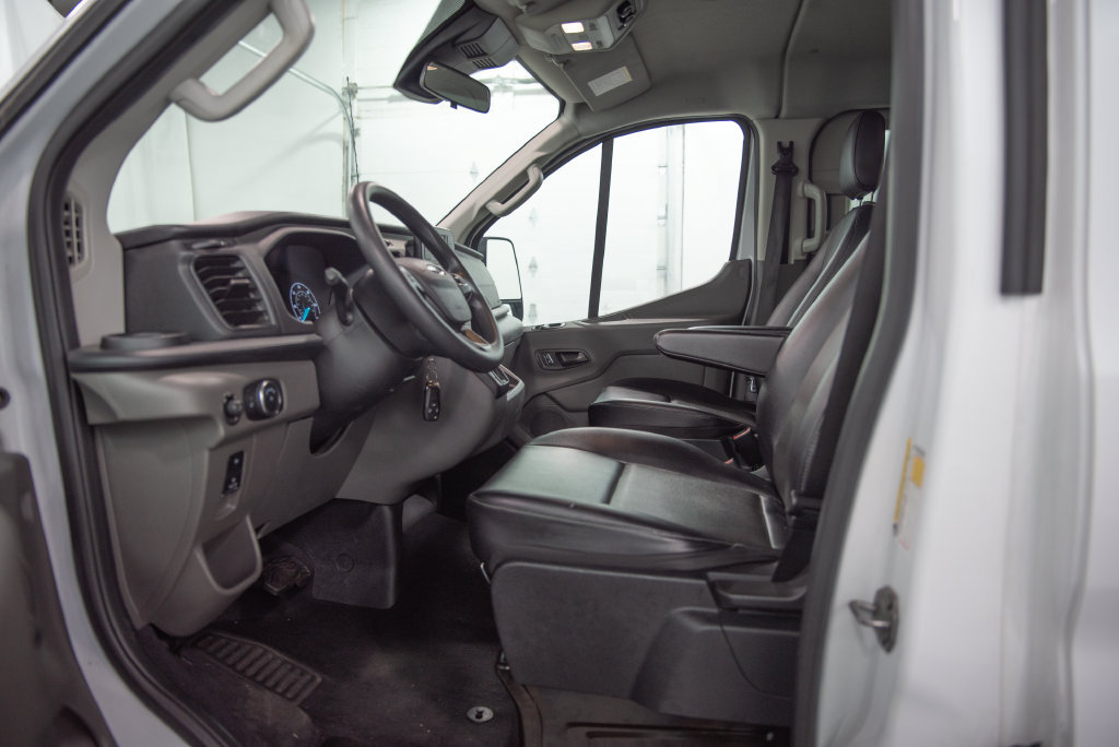 Used 2022 Ford Transit 350 XL RWD image 7