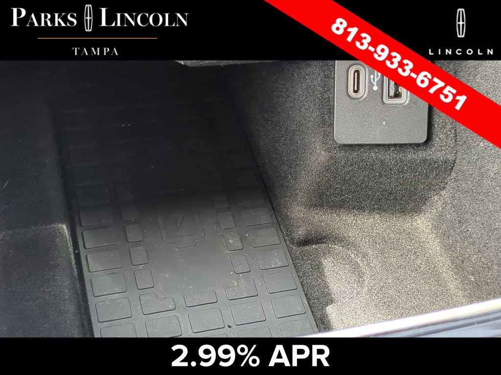 Certified 2022 Lincoln Nautilus Reserve w/ Luxury Package AWD/4WD image 24