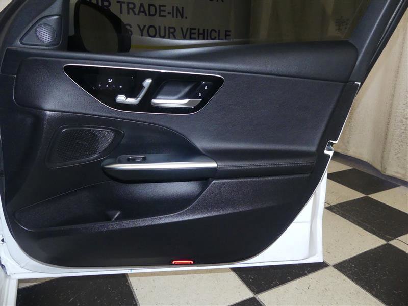 Used 2022 Mercedes-Benz C 300 Sedan image 29
