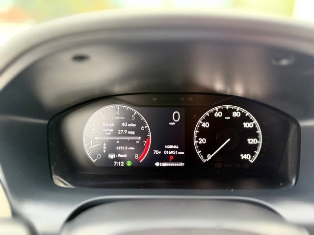 Used 2024 Honda HR-V LX image 14