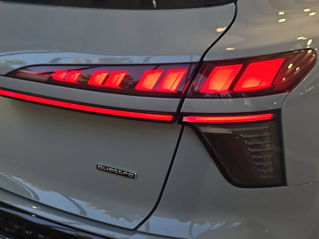 New 2026 Audi Q3 quattro 2.0T AWD/4WD image 34
