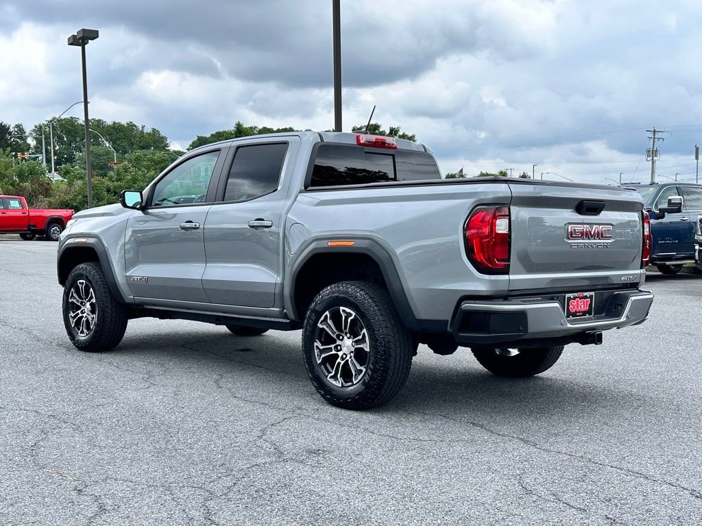 Used 2024 GMC Canyon AT4 w/ AT4 Premium Package AWD/4WD image 8