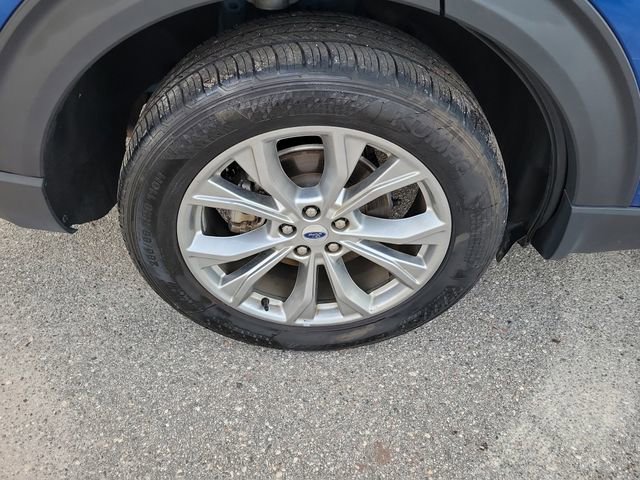 Used 2023 Ford Explorer Limited w/ Equipment Group 301A image 7