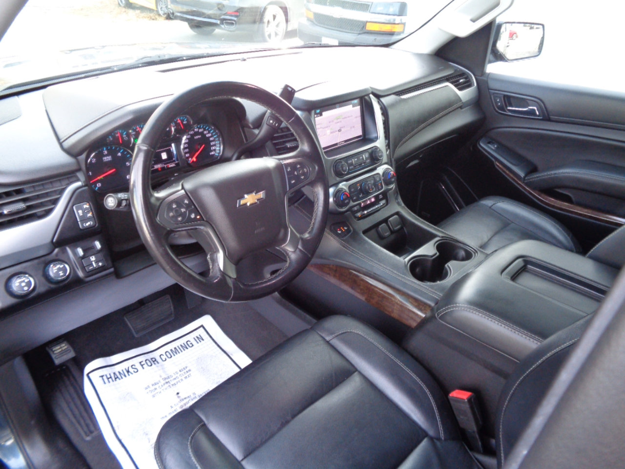 Used 2019 Chevrolet Suburban LT w/ Luxury Package image 7