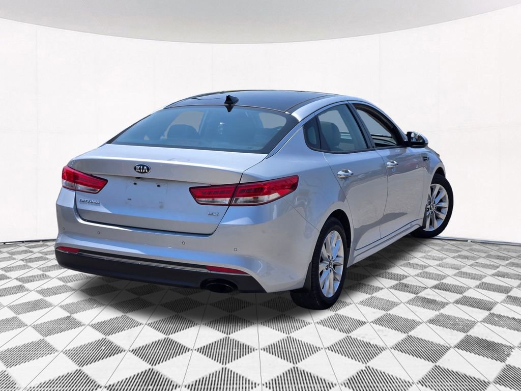 Used 2018 Kia Optima EX w/ Premium Package image 16
