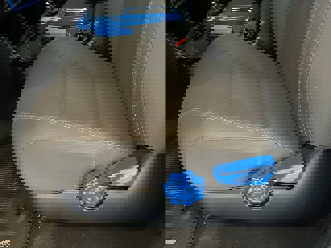 Certified 2018 Toyota Tacoma TRD Sport w/ Technology Package image 12