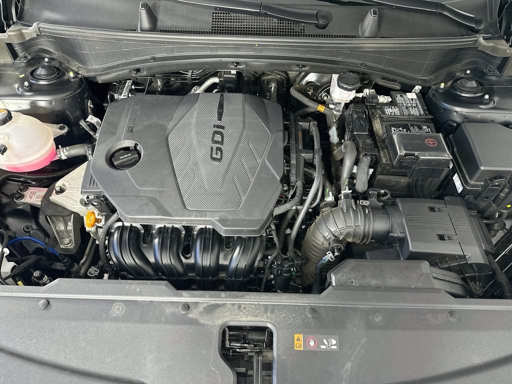Used 2025 Kia Sportage EX w/ Premium Package FWD image 32