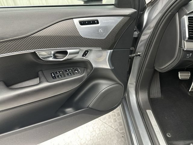 Used 2019 Volvo XC90 T6 R-Design w/ Protection Package Premier AWD/4WD image 13